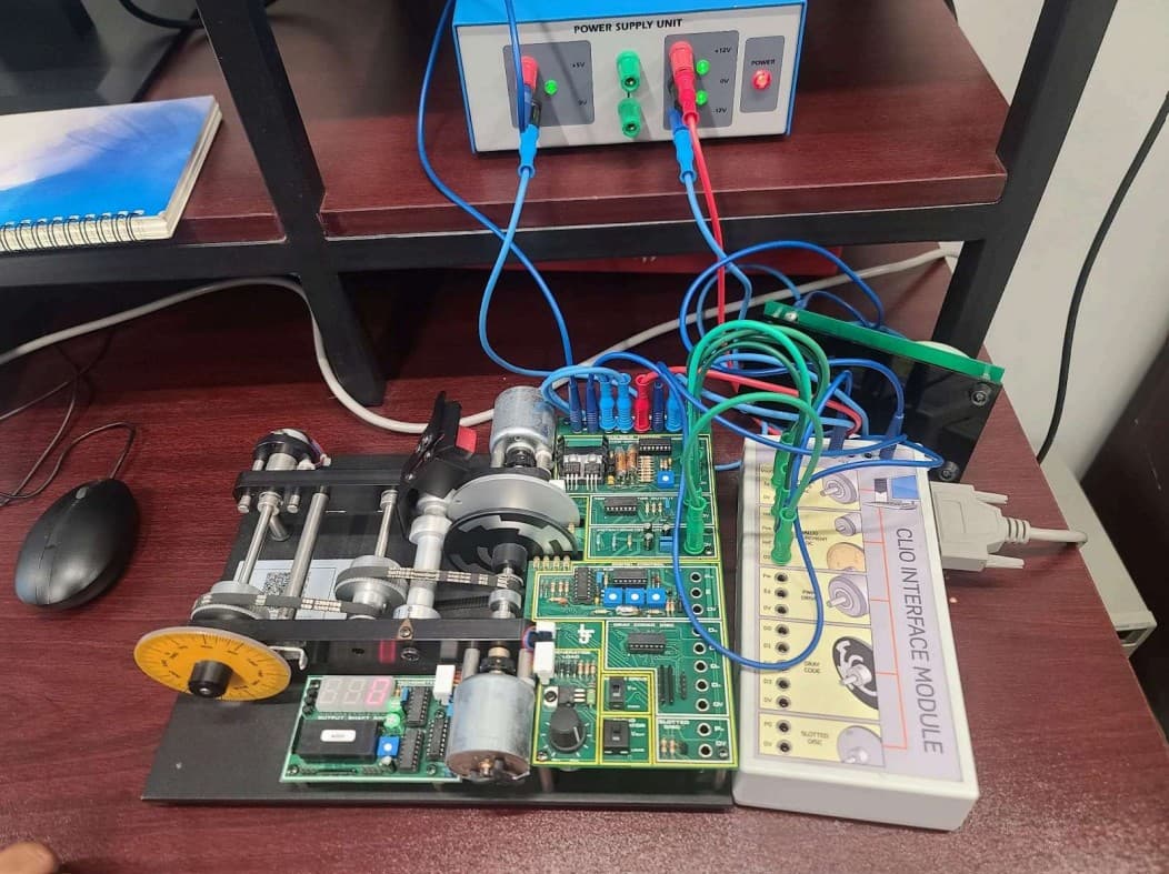 EEE305L | Hardware Lab Reports preview 1